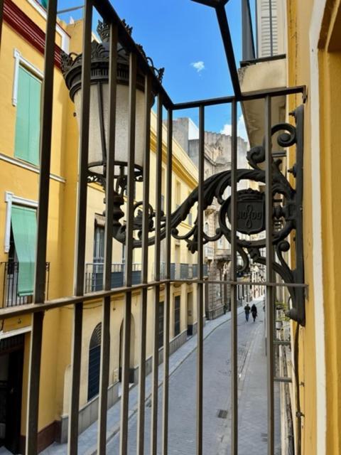 Apartment Ti1 Estiloso Loft 120m De La Catedral Tomas De Ibarra Street *