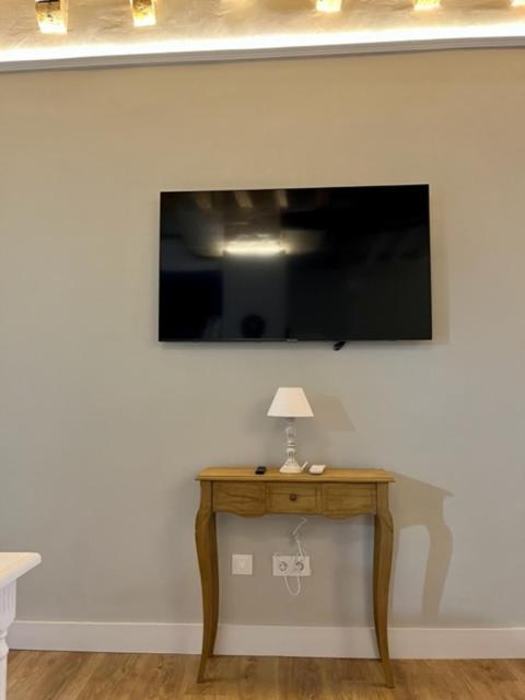 Ti1 Estiloso Loft 120m De La Catedral Tomas De Ibarra Street Appartement *